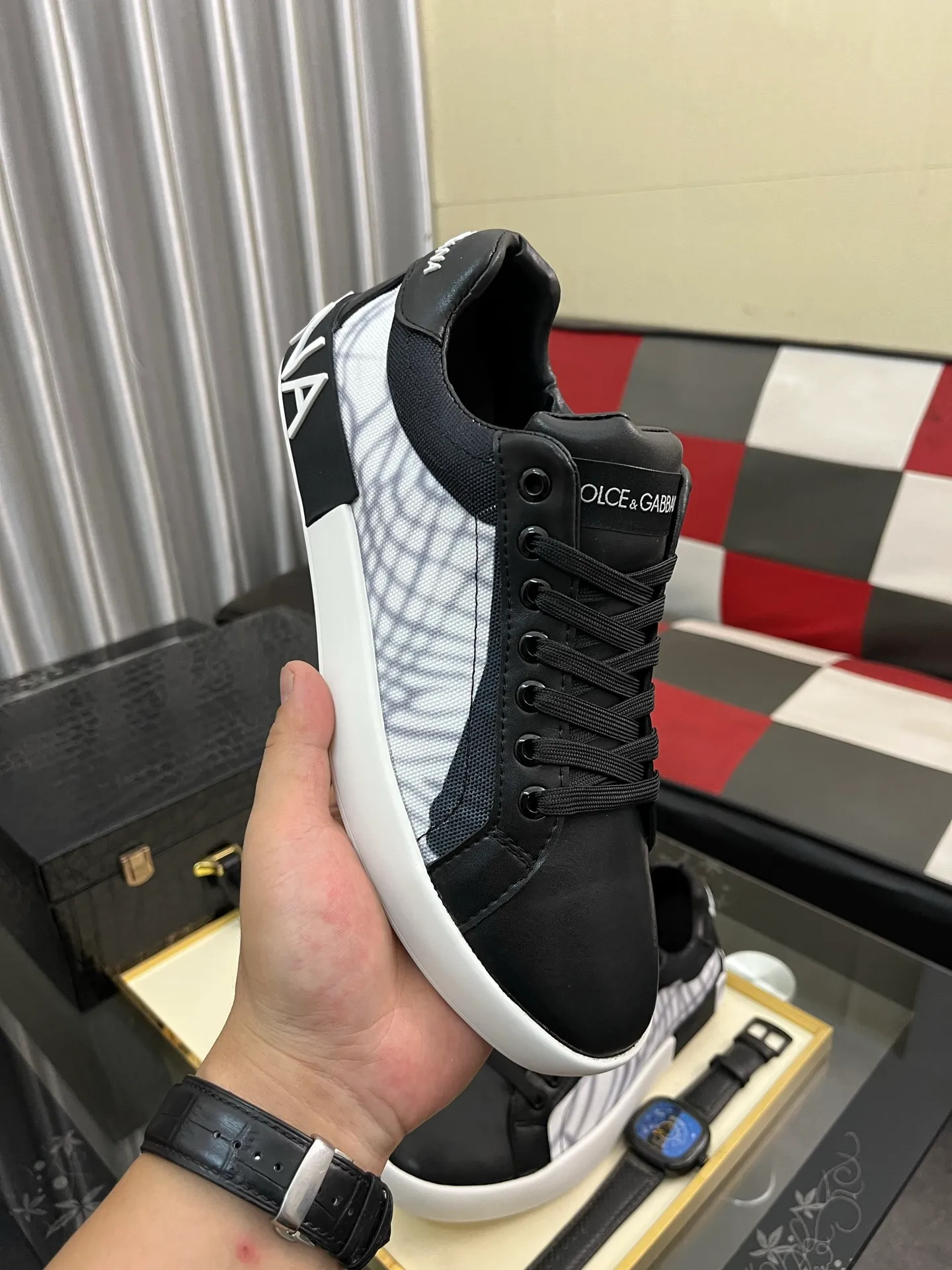 Men's men's shoes 💰420⌚️⌚️【DG～】couple casual shoes, on sale simultaneously in 2025z cabinet 🔶Size: 35-44#️⃣ 1 color 🔜The upper is made of multi-material splicing ➕Mesh lining, comfortable and breathable, sole: original comfortable and wear-resistant outsole, ⚠️Photographed in real life🎬The real thing is better📢📢📢